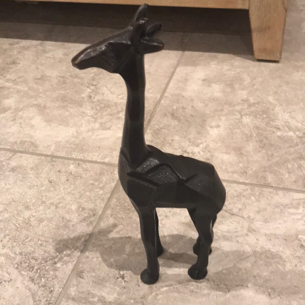 Decorative 12” Giraffe 🦒 - Picture 2 of 4